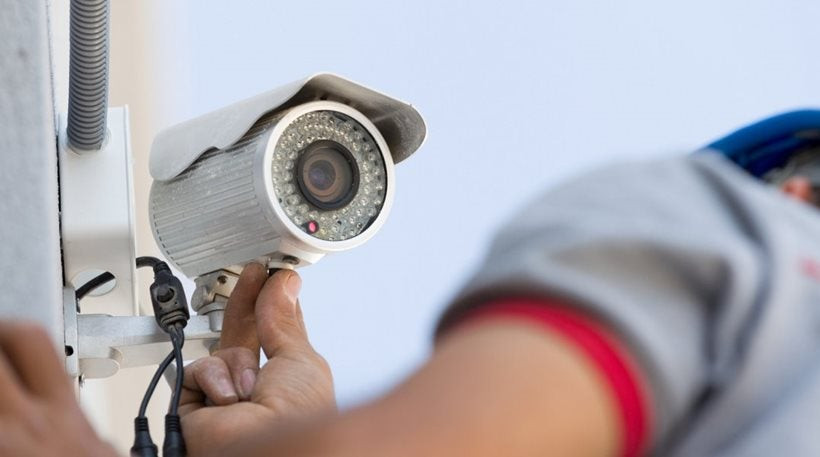 Απαντήσεις σε απορίες για την τοποθέτηση κάμερας στην είσοδο διαμερισμάτων